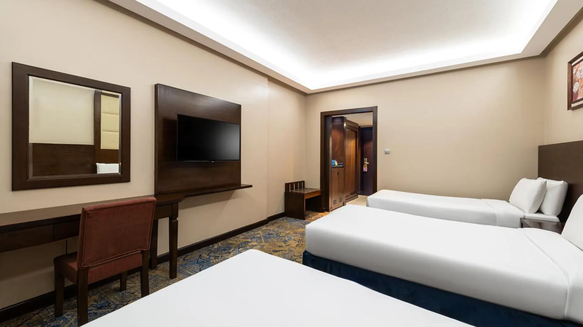 Razana Al Rawdha Hotel Mecca Saudi Arabia